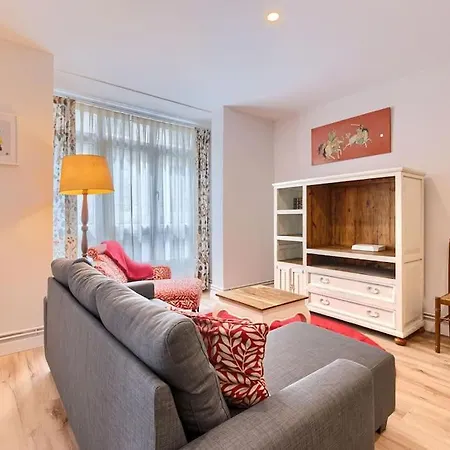 Apartamento 42nd Station By Next Stop