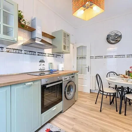 42nd Station By Next Stop Apartamento *