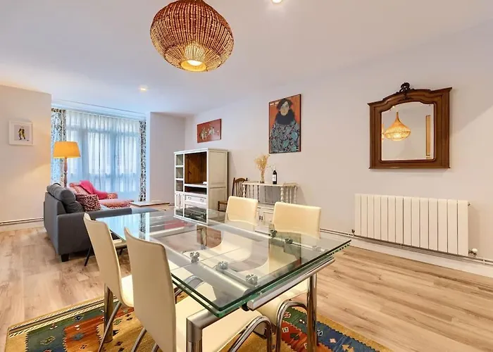 42nd Station By Next Stop Apartamento